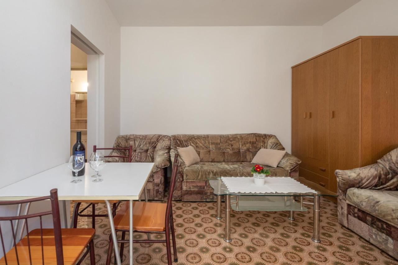 Beach Apartments "Bili Cvitak" Duce Ngoại thất bức ảnh
